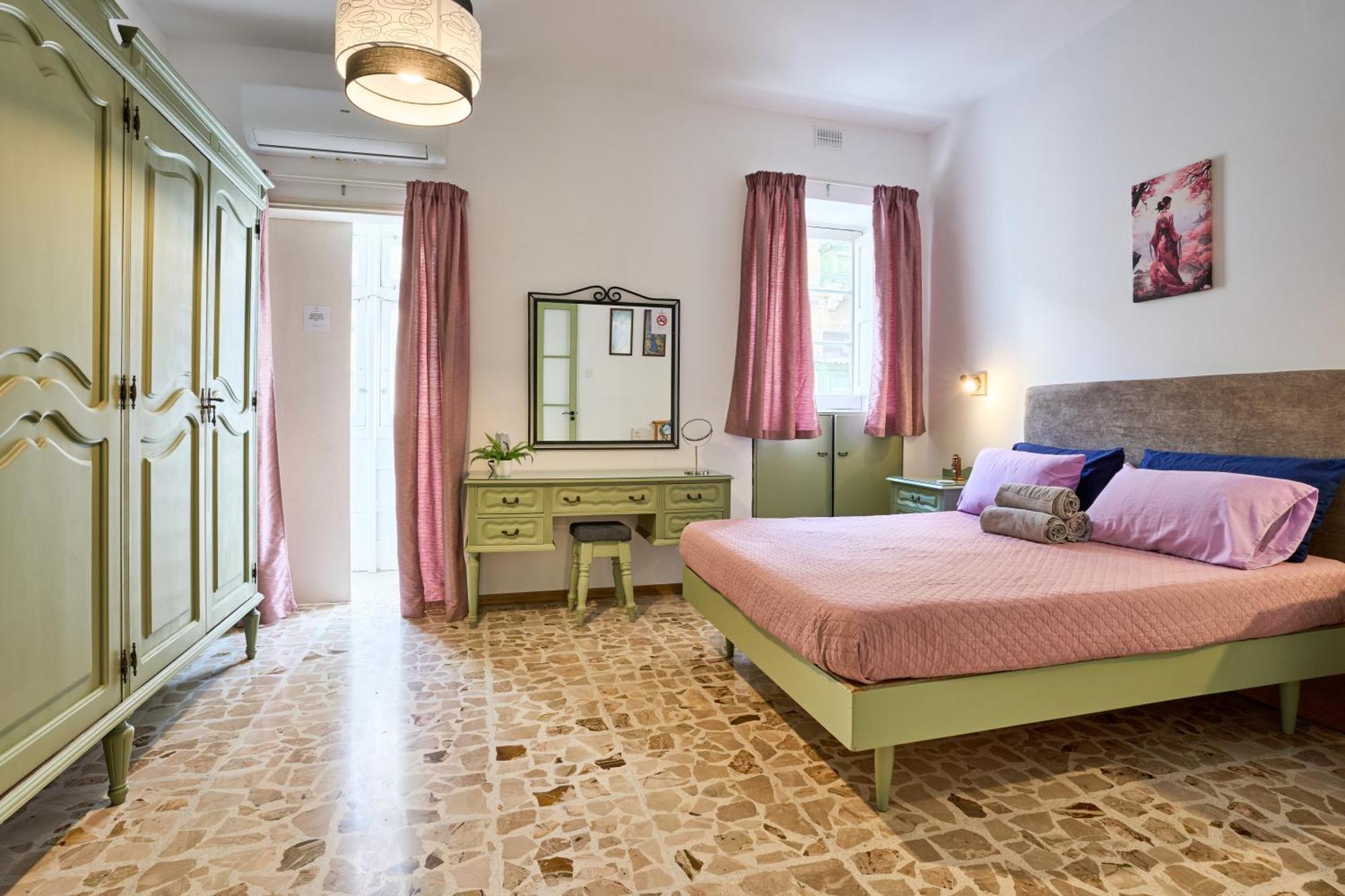 Ta' Nena Apartment In Floriana, 10 Minutes Away From Valletta 外观 照片