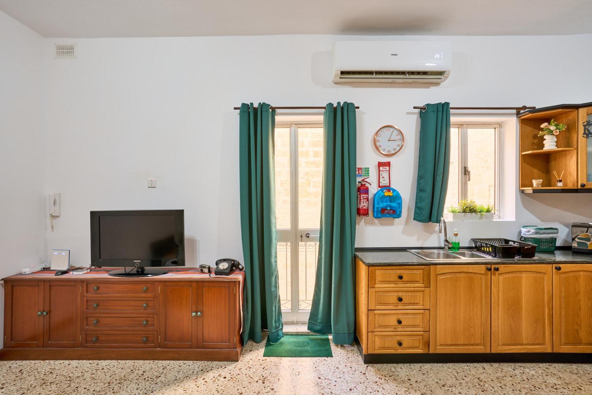 Ta' Nena Apartment In Floriana, 10 Minutes Away From Valletta 外观 照片