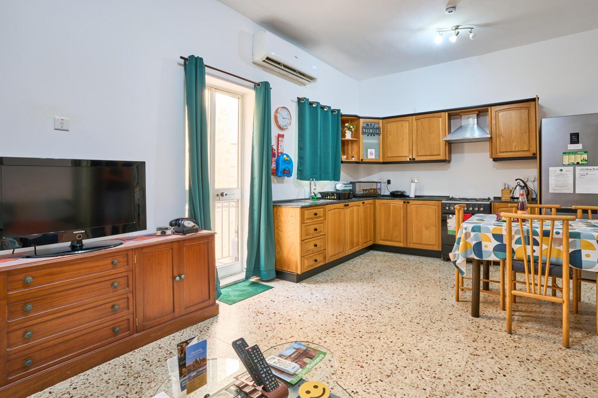 Ta' Nena Apartment In Floriana, 10 Minutes Away From Valletta 外观 照片